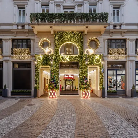 Park Hyatt Szálloda 5*