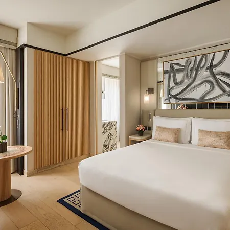 Park Hyatt Szálloda 5*